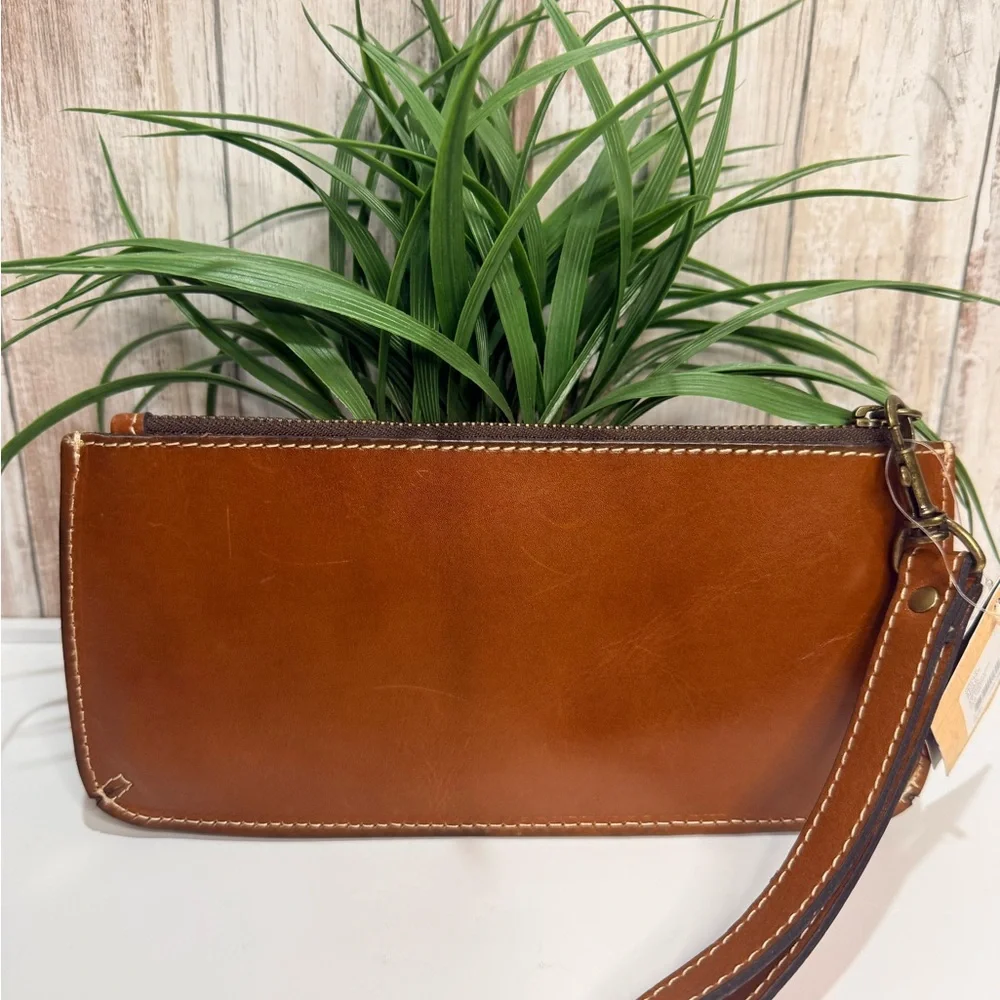 PATRICIA NASH ST CROCE TAN BROWN LEATHER WRISTLET